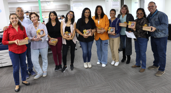 DIA DE LA MADRE – 2024